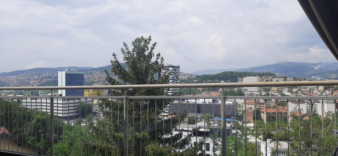 Beautiful View Of Sarajevo Center Apartment Ngoại thất bức ảnh